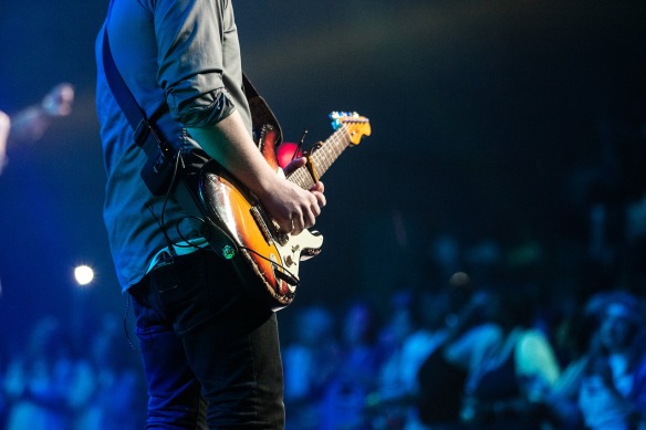 curso guitarra intensiva do rodrigo ferrarezi Funciona minha opniao como aluno